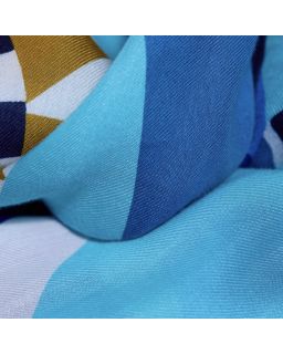Etole 100 Roller Coaster 72% Coton 22% Soie Bleu Taille 100X190 Cm