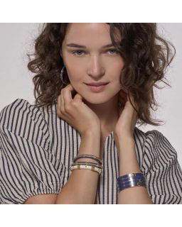 Bracelet à Fermoir en Métal Finition Or et Laque Bleu Marine